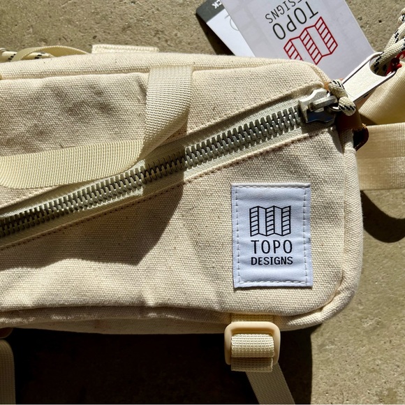 Topo Designs Mini Quick Pack Cream NWT - Picture 3 of 5